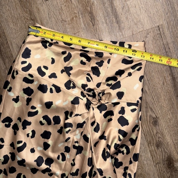 Anthropologie • Hutch • Twisted Leopard Midi Skirt - Picture 9 of 13